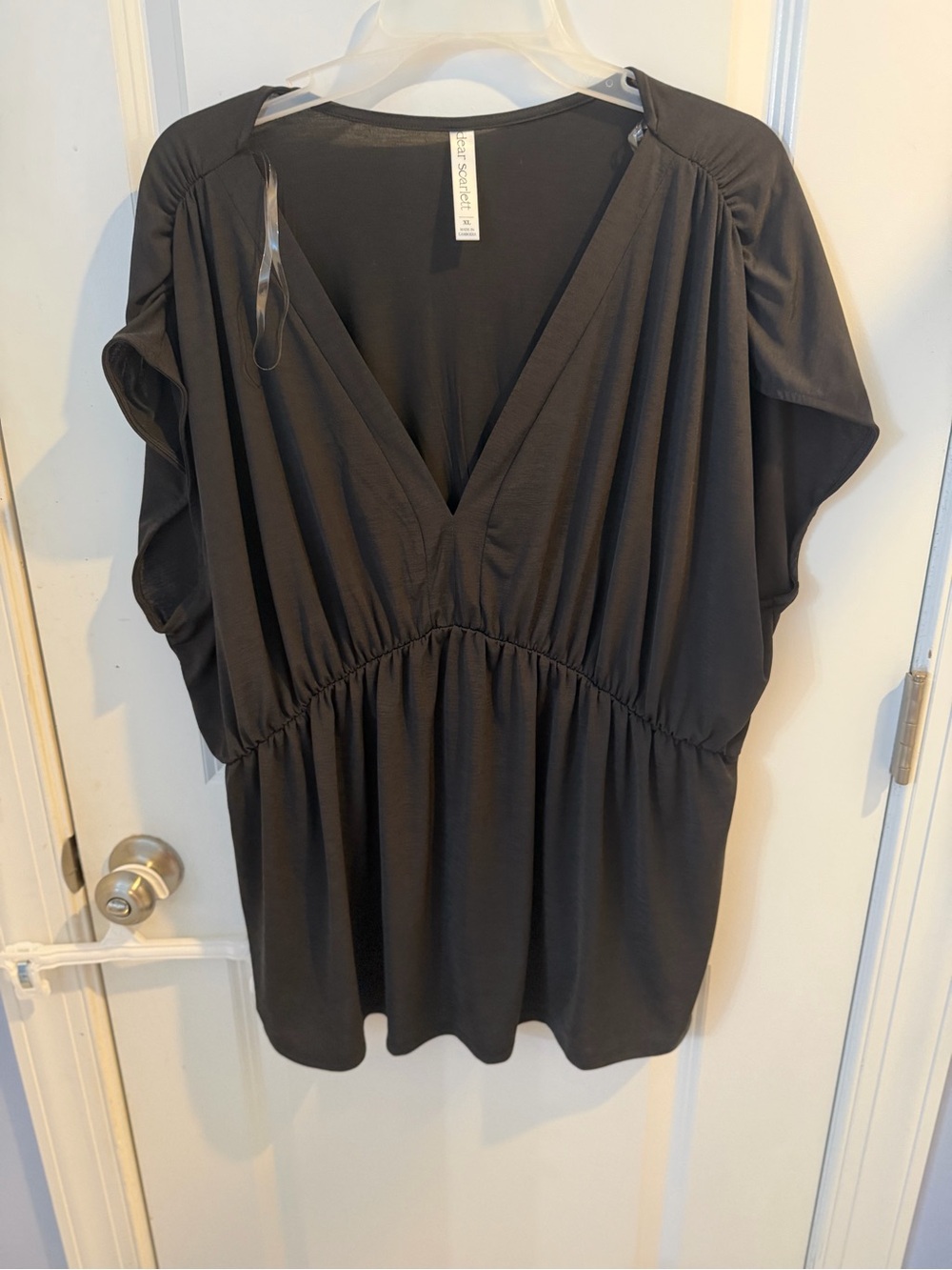 Scarlett Black V-Neck Gathered-Waist Tunic Top